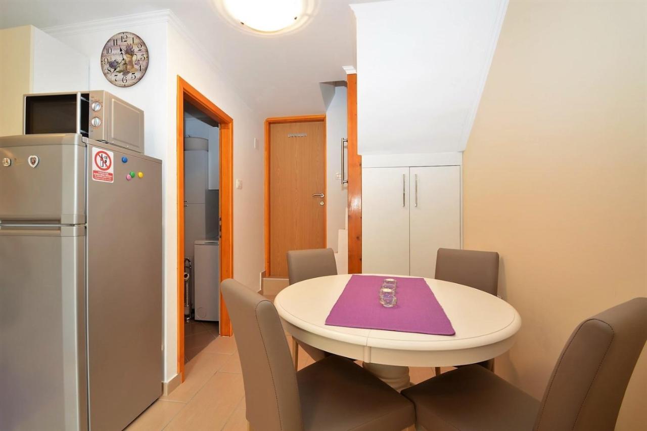 Apartment Hrasta Vrana  Exterior foto